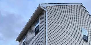 Best Custom Siding Design  in Moss Bluff, LA